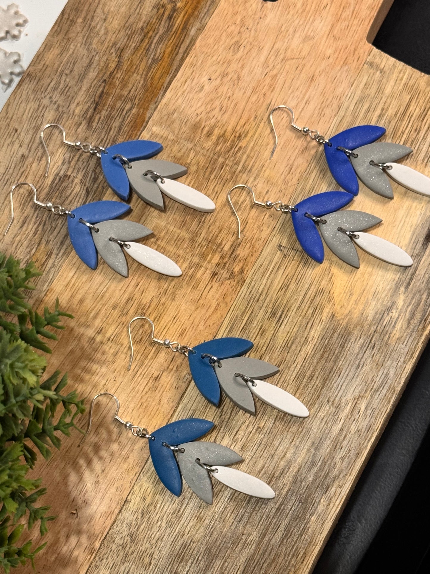 Detroit Lions Dangles