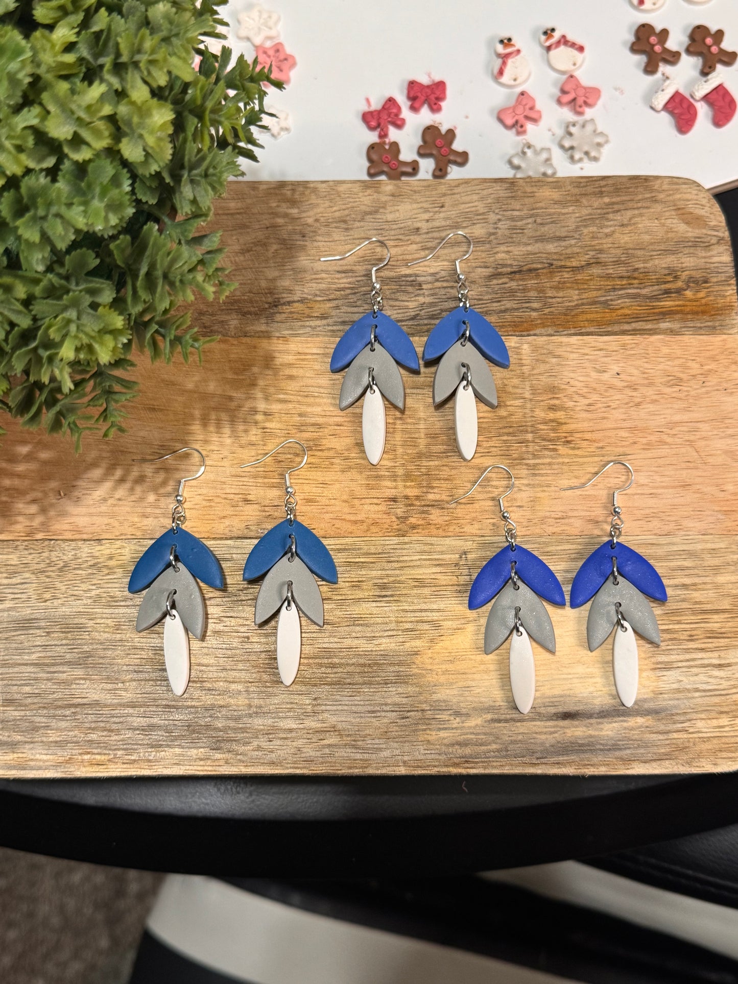 Detroit Lions Dangles