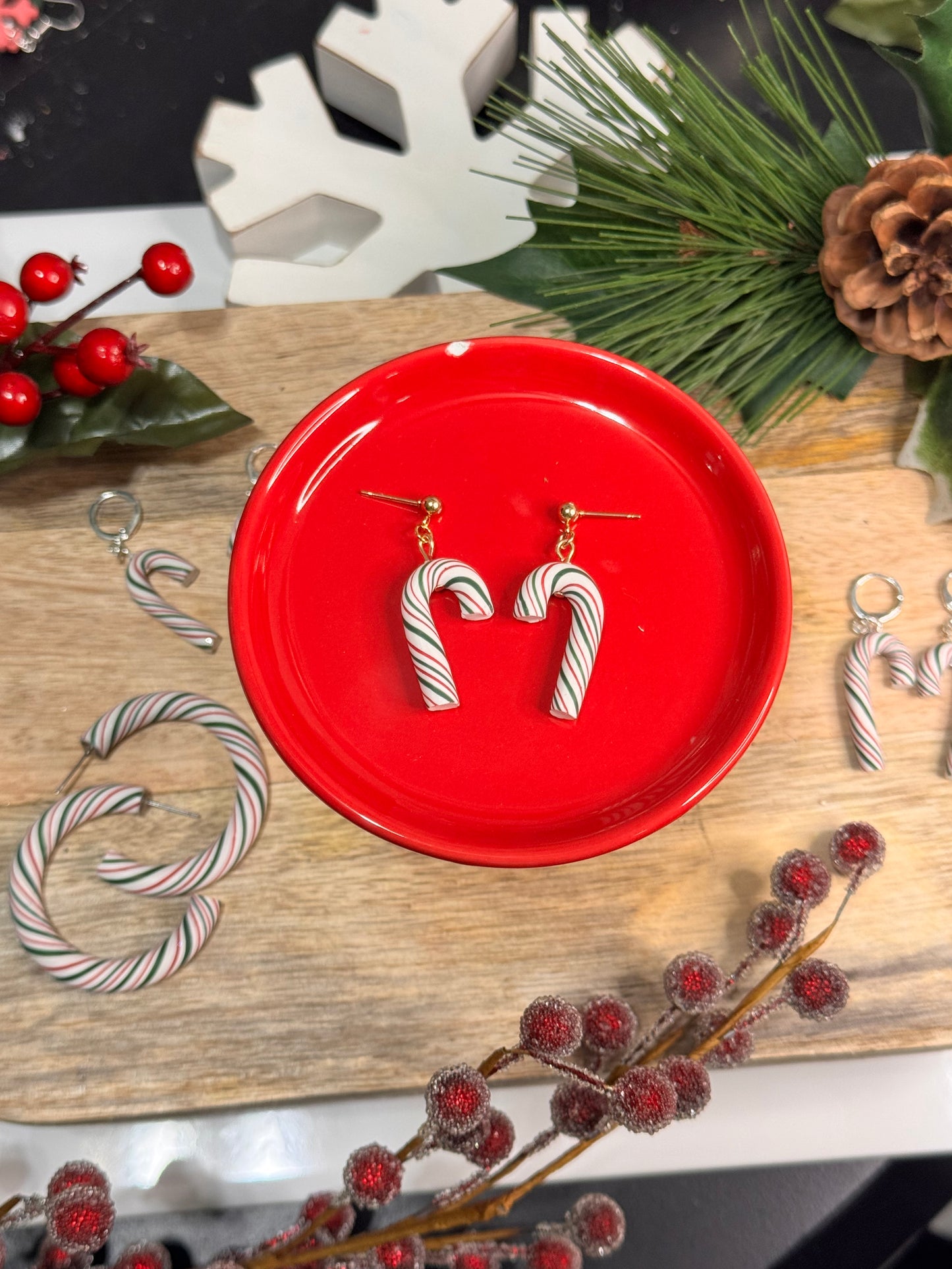 Candy canes (gold)