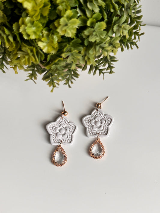 Elevated Speckled Floral