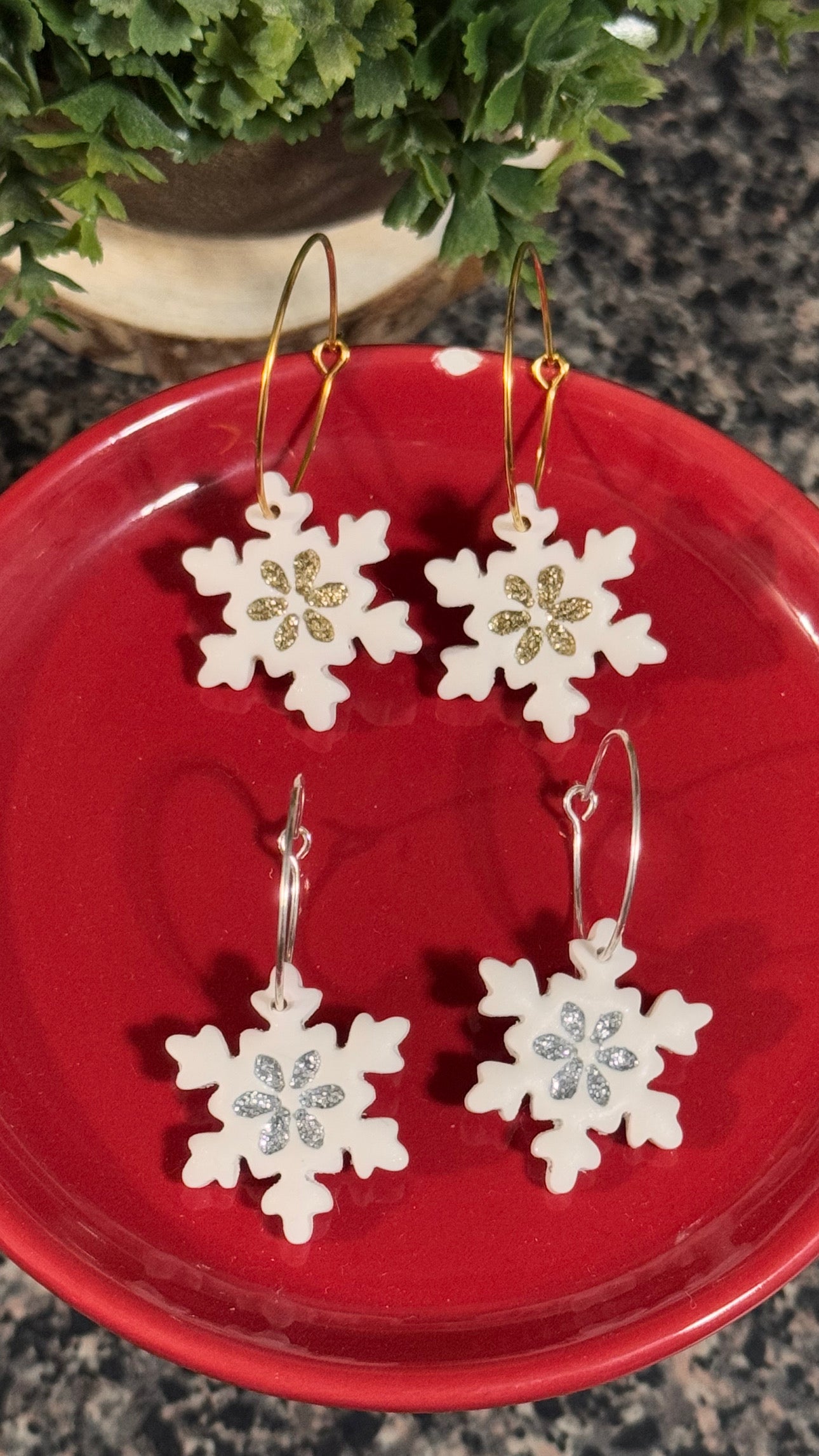 Sparkly Snowflakes