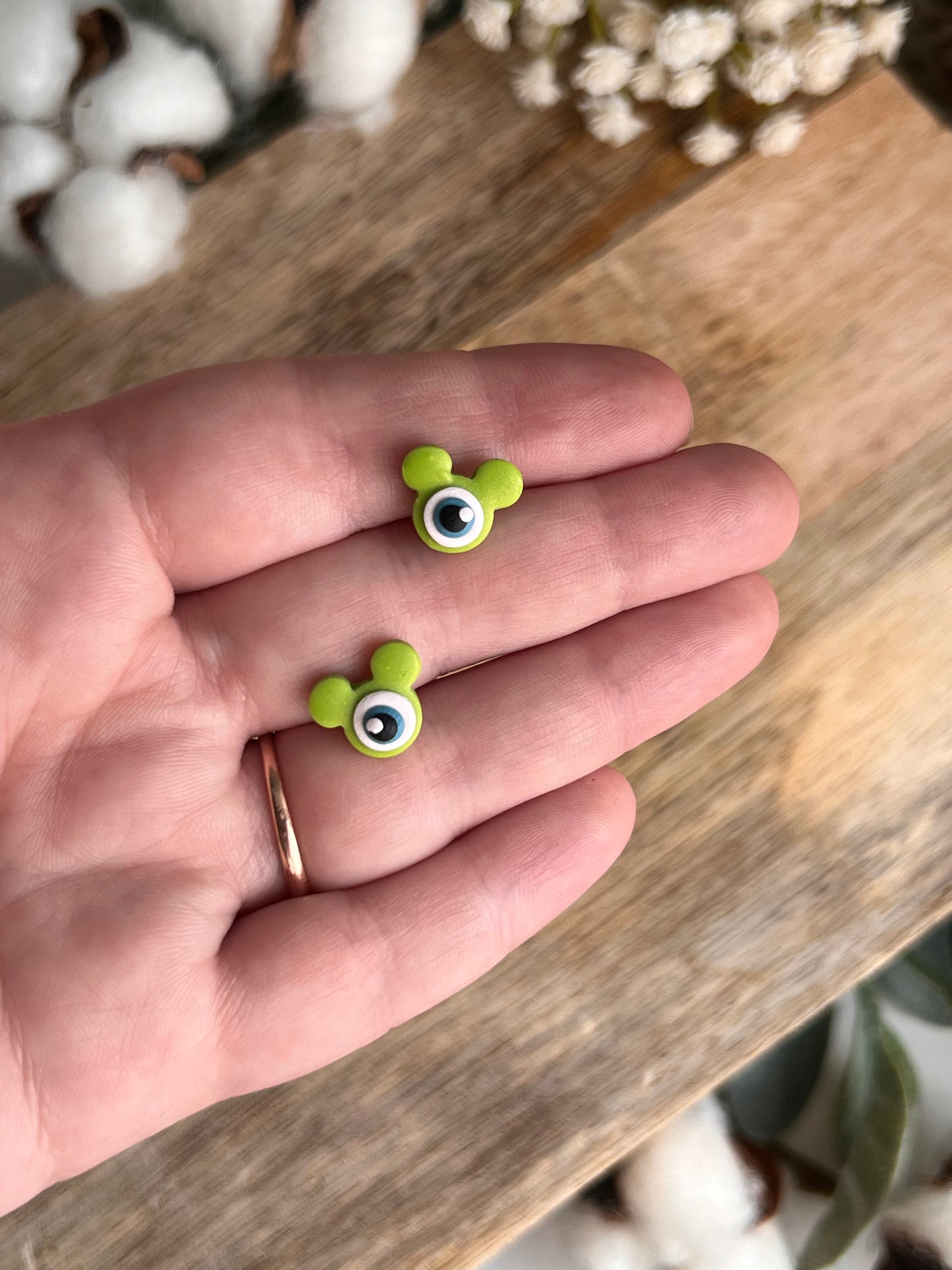 Mike Stud earrings