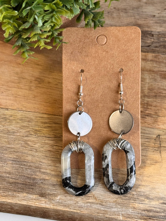 Marbled Black Dangle